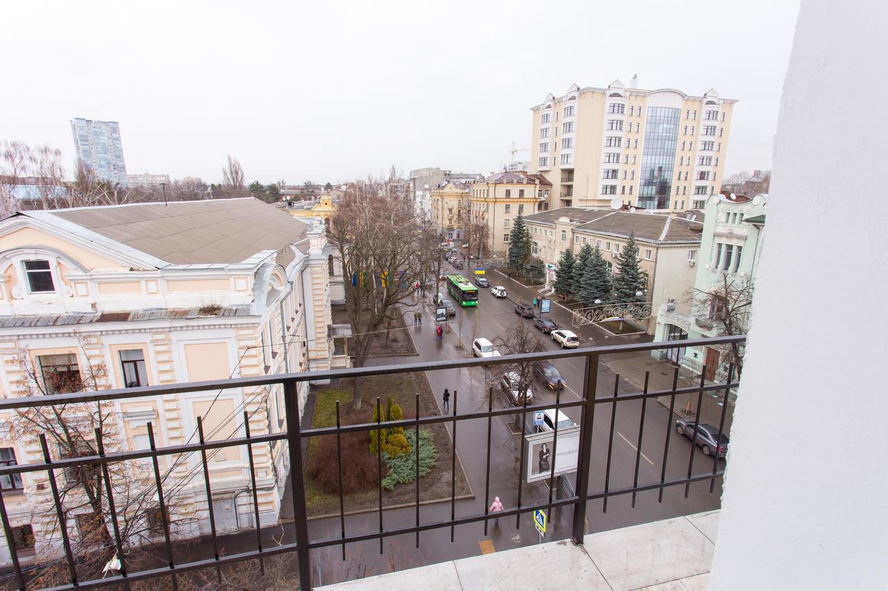 Sumskaya Aparthotel คาร์คิฟ ภายนอก รูปภาพ